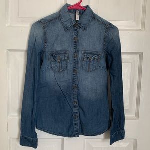 Xhilaration XS Long Sleeve Button-Up Blue Shirt